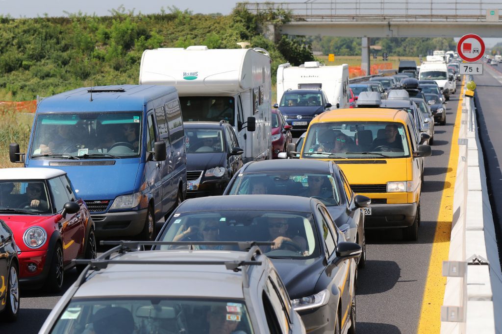 traffico autovie autostrada 2 1024x682 - Vacanze: 17,6 mln di italiani in partenza a luglio