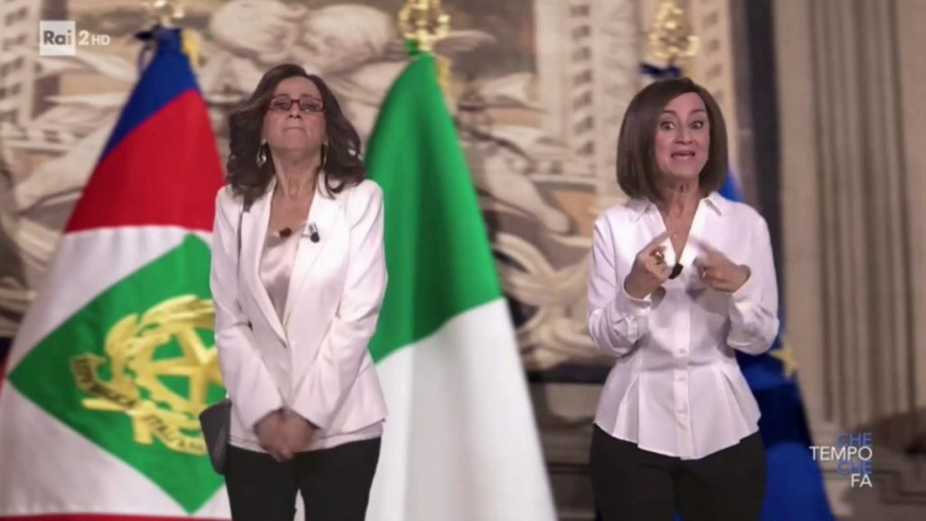 Littizzetto-Gelmini e Littizzetto-Bernini in un coro esilarante: "Meno male che Silvio c'é" - video luciana littizzetto che tempo che fa gelmini bernini jpg 1200x0 crop q85 1024x576 - Littizzetto-Gelmini e Littizzetto-Bernini in un coro esilarante: "Meno male che Silvio c'é" - video