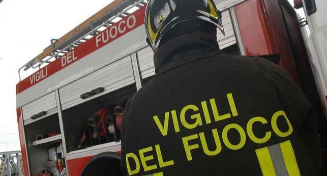 Virus nel Diano: e' morto il Comandante dei Vigili del Fuoco di Sala Consilina 33365270000 4538924d84 b - Virus nel Diano: e' morto il Comandante dei Vigili del Fuoco di Sala Consilina