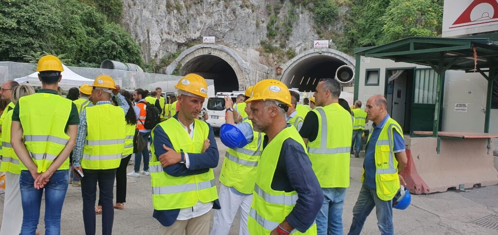 Filca CISL Salerno: Cantiere Salerno Porta Ovest abbattuto il diaframma (VIDEO)